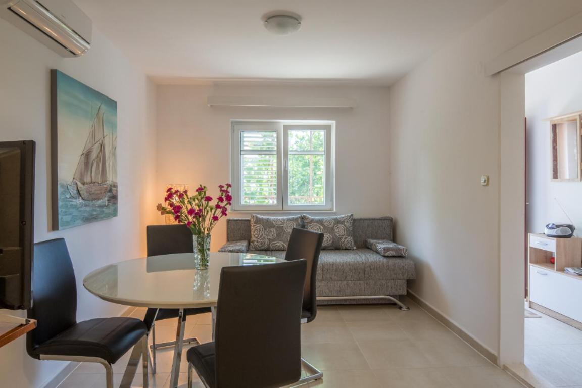 Apartment Pepica Trogir Eksteriør billede