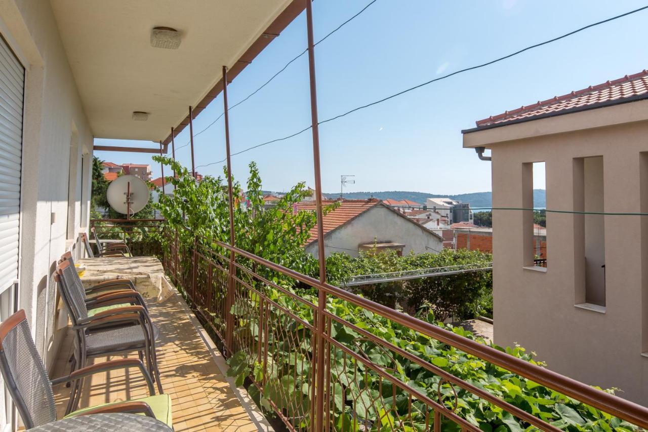 Apartment Pepica Trogir Eksteriør billede